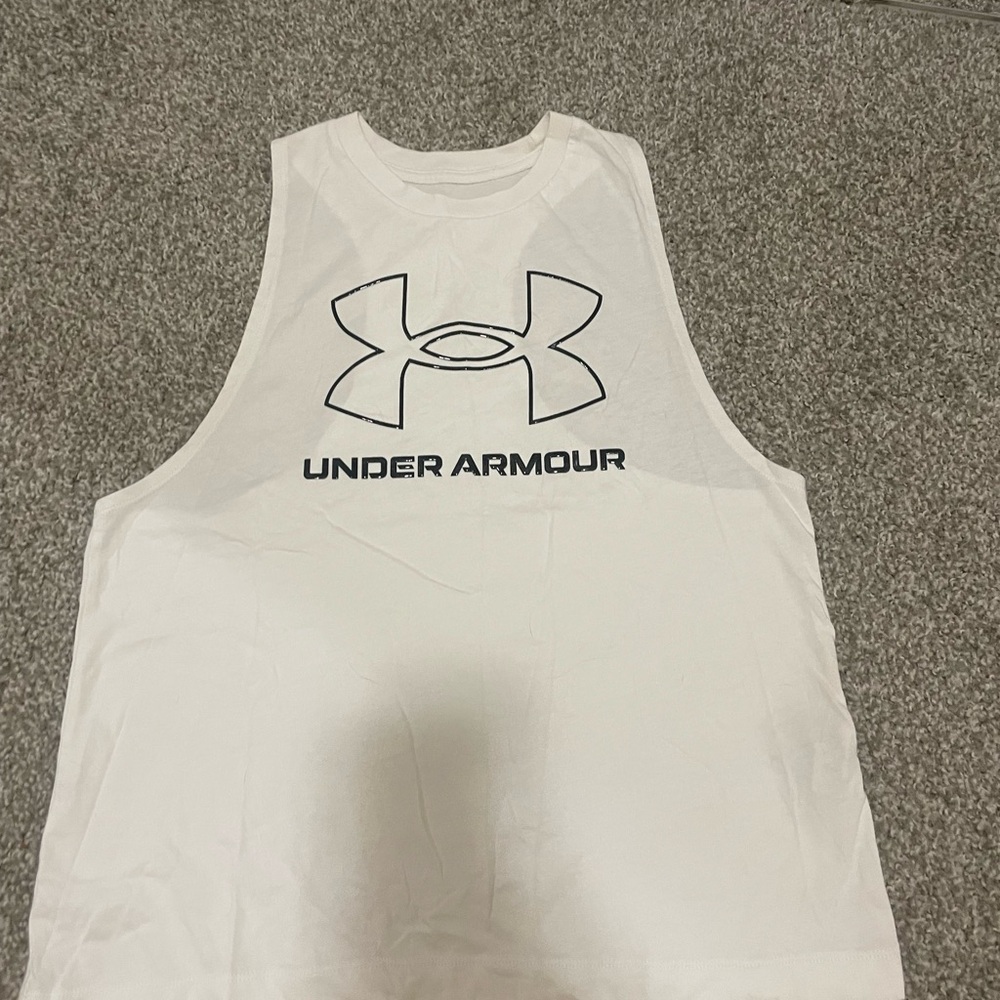 Under Armour Cream Crew Neck Tee
